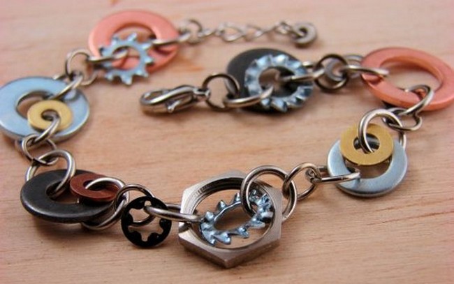 Recycled Bracelet Idea